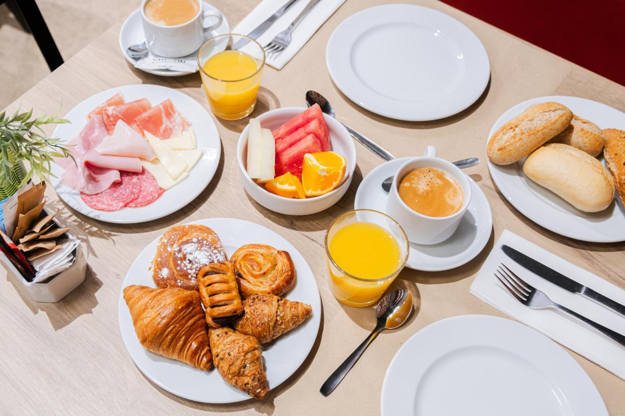 Dwo Valencia Hotel Kültér fotó